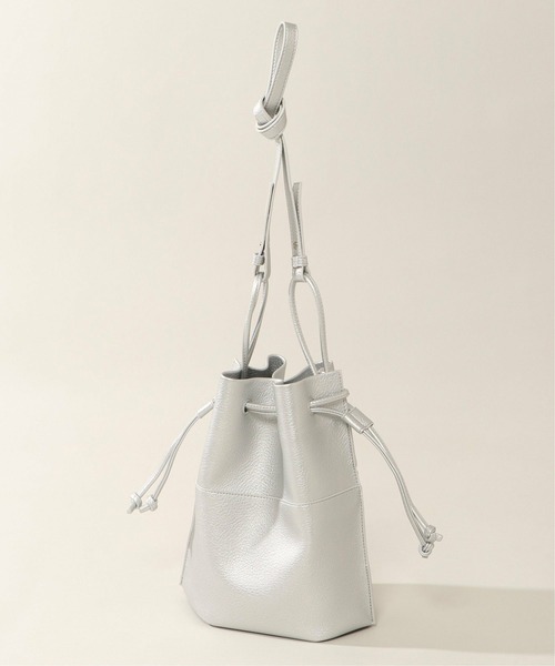 Laugoa(ラウゴア)の「HOORN ショルダーバッグ(ショルダーバッグ・レディース・ブラック/シルバーグレー/グレー/ベージュ・ONESIZE)」の3枚目の写真