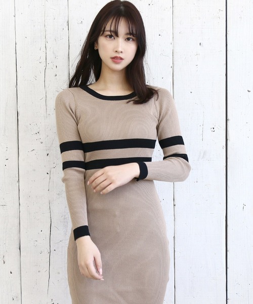 Roomy's（ルーミーズ）の「配色タイトワンピース（ワンピース・レディース・オフホワイト/モカ/ブラック・FREE）」の9枚目の写真