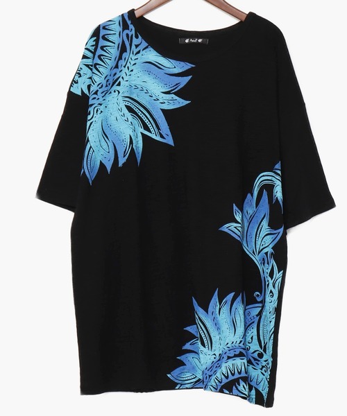 チャイハネ（チャイハネ）の「【チャイハネ】リゾートトライバルメンズTシャツ（Tシャツ/カットソー・メンズ・ベージュ/ブラック/ホワイト/グリーン/ブルー/オフホワイト/オレンジ/ライトベージュ/ダークグリーン・FREE）」の4枚目の写真