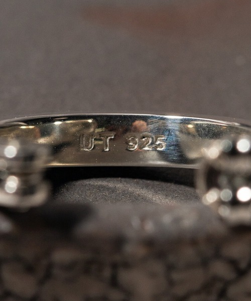 UNITED TOKYO（ユナイテッドトウキョウ）の「TフープピアスL（ピアス（片耳用）・メンズ・ブラック/シルバー・FREE）」の19枚目の写真