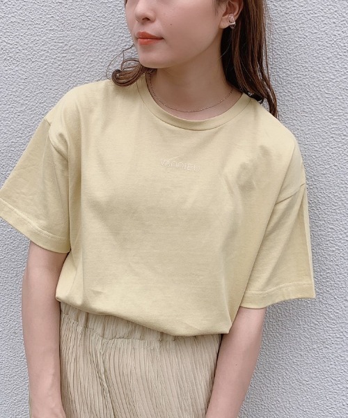 VANNIE U(ヴァニーユー)の「2WAYロゴTシャツ(Tシャツ/カットソー・レディース・ホワイト/ブラック/イエロー/ライトグリーン・FREE)」の4枚目の写真