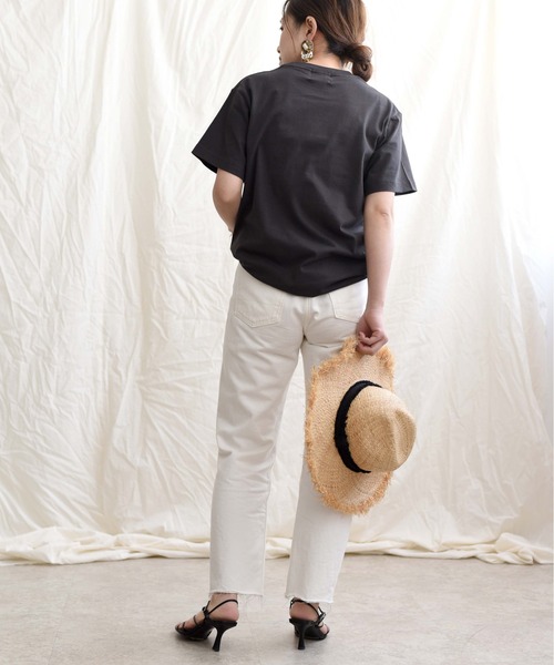 LHELBIE（レルビエ）の「OliveフロッキーロゴプリントTシャツ（Tシャツ/カットソー・レディース・ベージュ/オフホワイト/ピンク/グリーン/ダークグレー・M）」の20枚目の写真