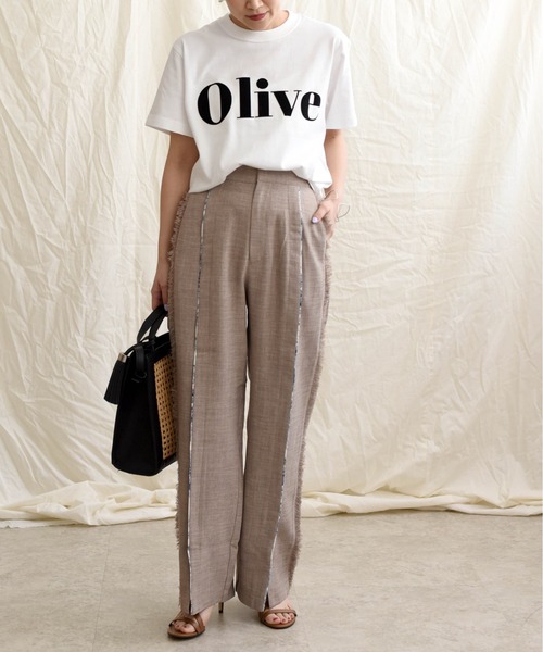 LHELBIE（レルビエ）の「OliveフロッキーロゴプリントTシャツ（Tシャツ/カットソー・レディース・ベージュ/オフホワイト/ピンク/グリーン/ダークグレー・M）」の11枚目の写真