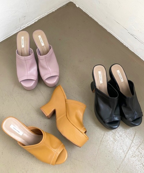 REDYAZEL（レディアゼル）の「ソフトフェイクレザー厚底サンダル（サンダル・レディース・ブラック/ベージュ/ラベンダー・SMALL/MEDIUM/LARGE）」の3枚目の写真