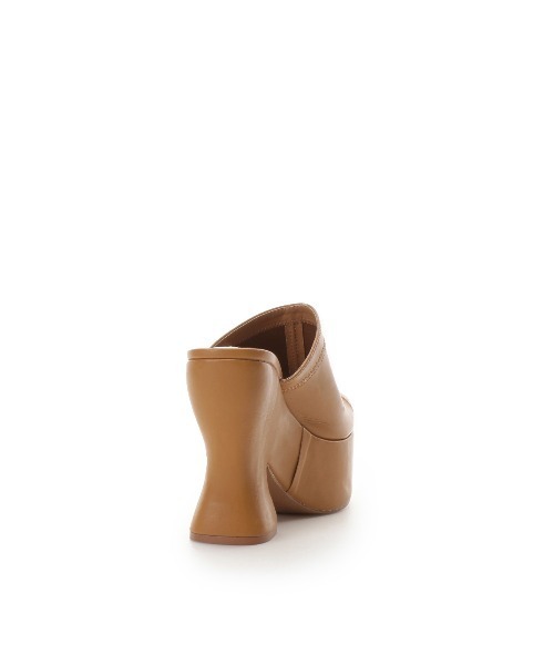 REDYAZEL（レディアゼル）の「ソフトフェイクレザー厚底サンダル（サンダル・レディース・ブラック/ベージュ/ラベンダー・SMALL/MEDIUM/LARGE）」の7枚目の写真