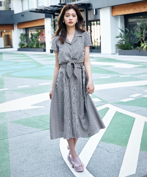 REDYAZEL（レディアゼル）の「ソフトフェイクレザー厚底サンダル（サンダル・レディース・ブラック/ベージュ/ラベンダー・SMALL/MEDIUM/LARGE）」の19枚目の写真