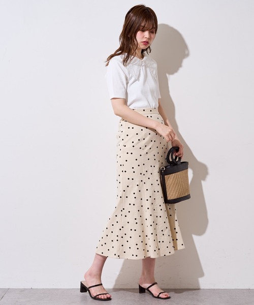 natural couture(ナチュラルクチュール)の「ビッグ衿デザインリブトップス(Tシャツ/カットソー・レディース・ライトベージュ/オフホワイト/その他1/ブラック・FREE)」の8枚目の写真