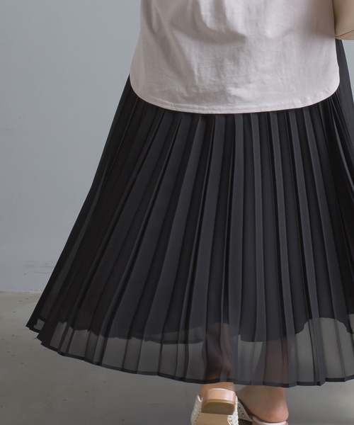 OMNES Supremo（オムネス　スプレモ）の「シフォンプリーツスカート（スカート・レディース・ブラック/ベージュ/イエロー・FREE）」の10枚目の写真