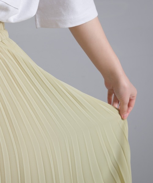 OMNES Supremo（オムネス　スプレモ）の「シフォンプリーツスカート（スカート・レディース・ブラック/ベージュ/イエロー・FREE）」の14枚目の写真