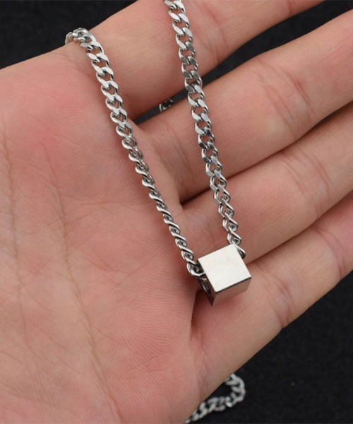 LA VORAGINE（ラ ヴォラジネ）の「ユニセックス　ステンレスネックレス（ネックレス・レディース・S・FREE）」の8枚目の写真