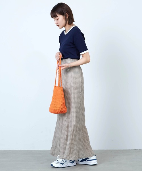 mikke（ミッケ）の「しわ加工シアーチェックマーメイドスカート（スカート・レディース・ブラウン/グレー/グリーン・FREE）」の15枚目の写真