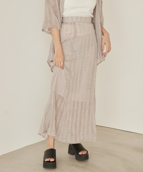 mikke（ミッケ）の「しわ加工シアーチェックマーメイドスカート（スカート・レディース・ブラウン/グレー/グリーン・FREE）」の5枚目の写真