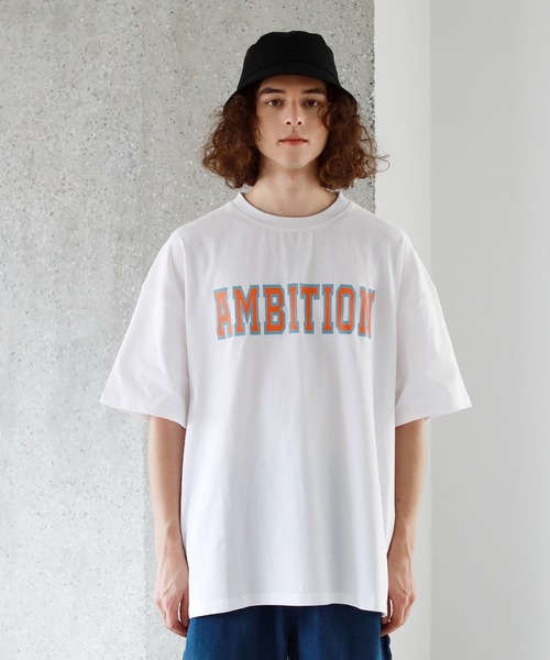 希少【BALMAIN】アストロノートプリントTシャツ マルチパターンアーチロゴビッグTシャツ（Tシャツ/カットソー