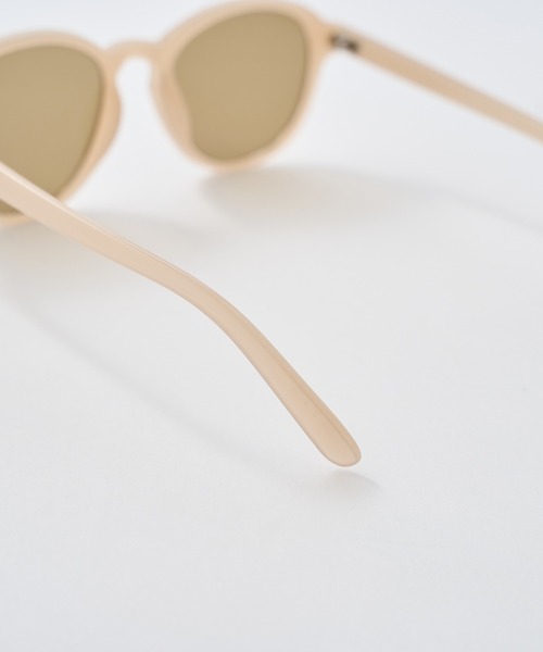 one after another NICE CLAUP（ワンアフターアナザーナイスクラップ）の「【Web限定】ベージュクリアサングラス（メガネ・レディース・ベージュ・FREE）」の7枚目の写真