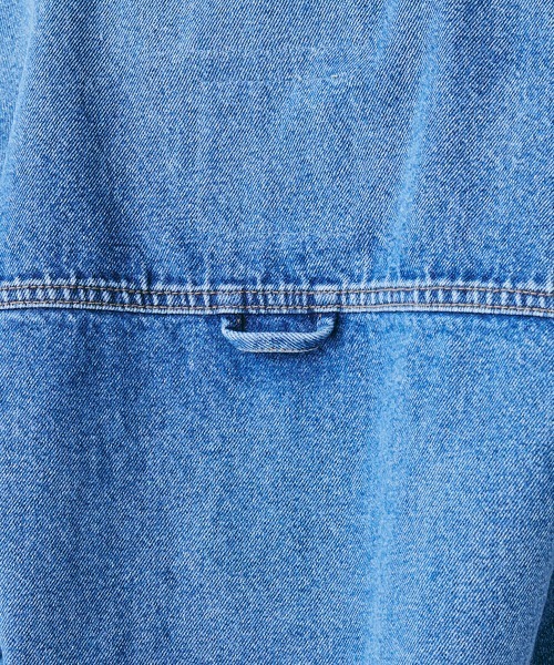 DOUBLE STANDARD CLOTHING(ダブルスタンダードクロージング)の「ビッグシルエットブルーデニムジャケット(デニムジャケット・レディース・ブルー・FREE)」の16枚目の写真