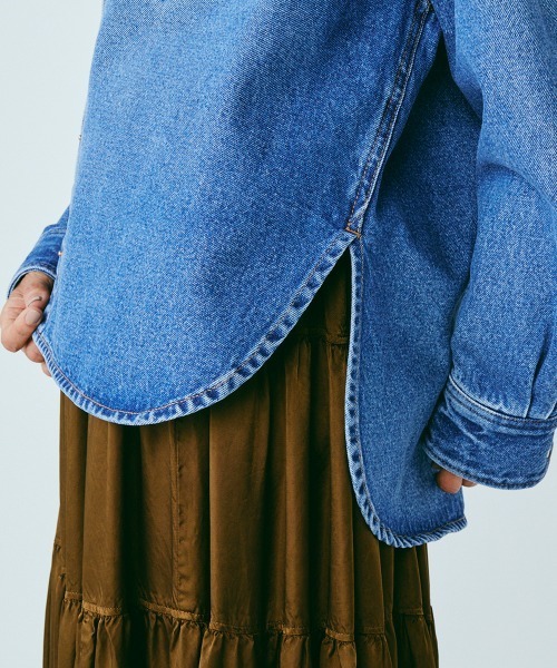 DOUBLE STANDARD CLOTHING(ダブルスタンダードクロージング)の「ビッグシルエットブルーデニムジャケット(デニムジャケット・レディース・ブルー・FREE)」の11枚目の写真