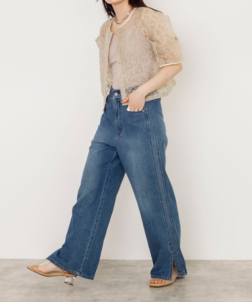 w closet（ダブルクローゼット）の「裾スリット後ろレースアップ