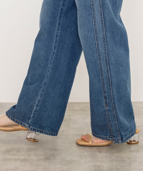 w closet（ダブルクローゼット）の「裾スリット後ろレースアップデニムパンツ（デニムパンツ・レディース・ブルー/ケミカルウォッシュ/キナリ・S/M）」の12枚目の写真