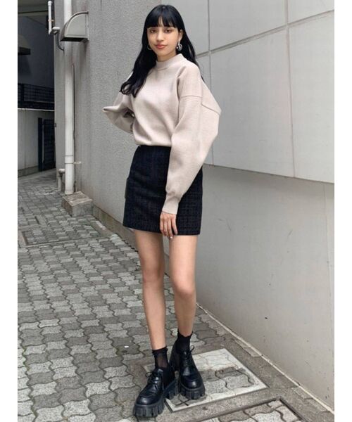 EMODA(エモダ)の「ワイドボリュームローファー(ローファー・レディース・ブラック/アイボリー・SMALL/MEDIUM/LARGE)」の17枚目の写真