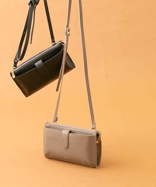 URBAN RESEARCH ROSSO WOMEN（アーバンリサーチ　ロッソ）の「VIOLAd’ORO　ADRIA ポシェット（ショルダーバッグ・レディース・ライトグレー/ブラック/ベージュ系その他・-）」の3枚目の写真