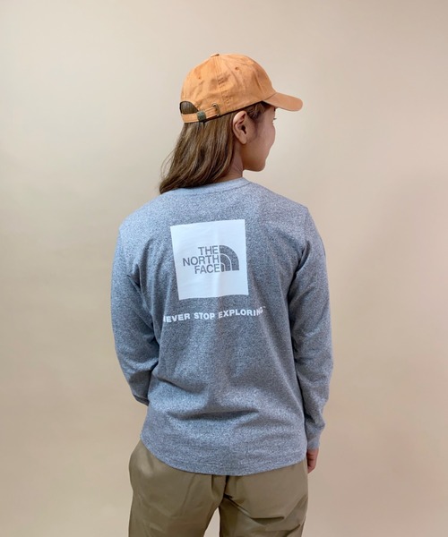 THE NORTH FACE（ザノースフェイス）の「THE NORTH FACE/ノースフェイス   ルーズシルエット /無地バックプリントロンT /ロングスリーブTEE  NTW32343（Tシャツ/カットソー・レディース・ブラック/グレー/ホワイト/ピンク・M/L/XL）」の3枚目の写真