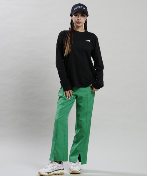 THE NORTH FACE（ザノースフェイス）の「THE NORTH FACE/ノースフェイス   ルーズシルエット /無地バックプリントロンT /ロングスリーブTEE  NTW32343（Tシャツ/カットソー・レディース・ブラック/グレー/ホワイト/ピンク・M/L/XL）」の7枚目の写真