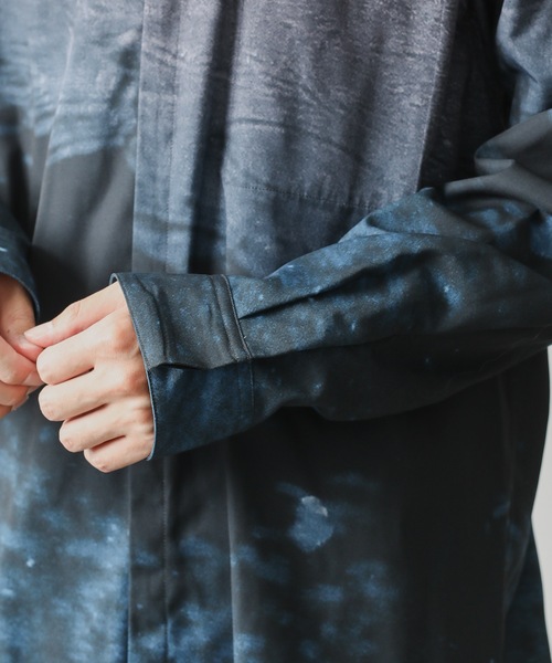 KAZUYUKI KUMAGAI ATTACHMENT(カズユキクマガイアタッチメント)の「PE TWILL L/S PRINT SHIRT(シャツ/ブラウス・メンズ・ブルー/ブラウン・2/1)」の16枚目の写真