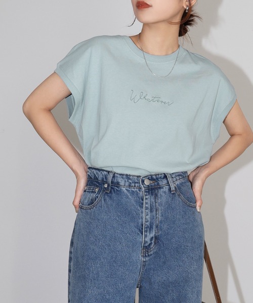 andme(アンドミー)の「コットン天竺エンブロイダリーロゴフレンチスリーブTシャツ(Tシャツ/カットソー・レディース・ラベンダー/ブラック/オフホワイト/ベージュ/グリーン/ブルー/チャコールグレー/ピンク/ネイビー・M)」の7枚目の写真