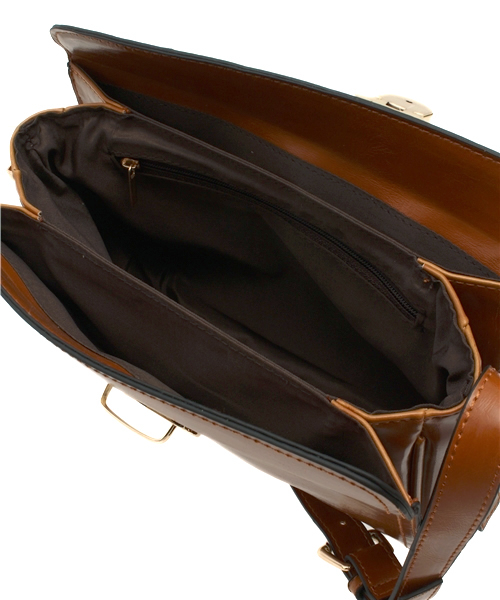 Kastane(カスタネ)の「【Kastane】2WAYショルダークラッチBAG(ショルダーバッグ・レディース・ブラック/レッド/キャメル・FREE)」の6枚目の写真