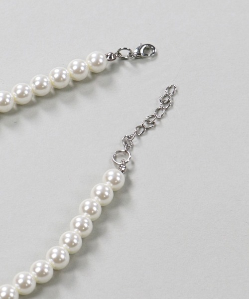 SPINNS（スピンズ）の「50cm シンプルパールネックレス（ネックレス・レディース・ホワイト・ONESIZE）」の6枚目の写真