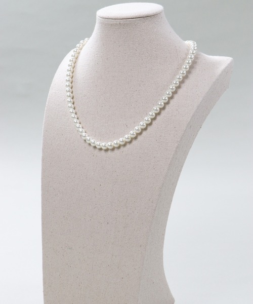 SPINNS（スピンズ）の「50cm シンプルパールネックレス（ネックレス・レディース・ホワイト・ONESIZE）」の7枚目の写真