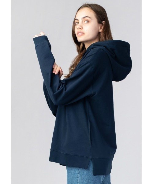 Design Tshirts Store graniph（デザイン　ティーシャツ　ストア　グラニフ）の「ナガスギルイヌ｜ビッグシルエットパーカー（パーカー・メンズ・ネイビー・LARGE/MEDIUM/SMALL）」の4枚目の写真