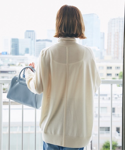 RIVE DROITE（リヴドロワ）の「女性らしくラフに着こなせる　カシミヤ混タートルネックチュニックニット（ニット/セーター・レディース・ブラック/ベージュ系その他/ピンク/モカ・FREE）」の20枚目の写真