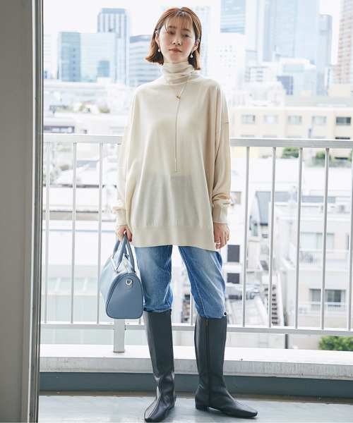 RIVE DROITE（リヴドロワ）の「女性らしくラフに着こなせる　カシミヤ混タートルネックチュニックニット（ニット/セーター・レディース・ブラック/ベージュ系その他/ピンク/モカ・FREE）」の8枚目の写真