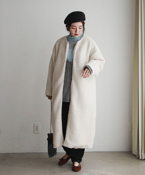 feepur（フェピュール）の「ボアロングコート（ノーカラーコート・レディース・オフホワイト/ブラック/モカ・MEDIUM）」の5枚目の写真