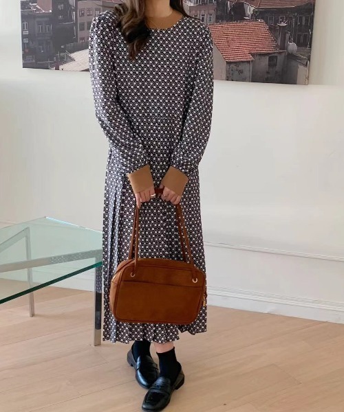 セール バックリボンプリーツ切替小花柄ロングワンピース ワンピース Diosfront ディオスフロント のファッション通販 Zozotown