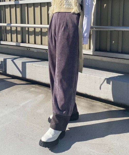 Anside（アンサイド）の「コーデュロイ切替パンツ（その他パンツ・レディース・パープル/ブラウン/グリーン・S/M）」の3枚目の写真