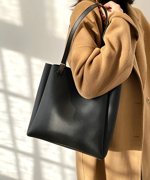 Dita（ディータ）の「ミニマルトートバッグ A4（トートバッグ・レディース・ブラック/ブラウン/ホワイト・FREE）」の3枚目の写真