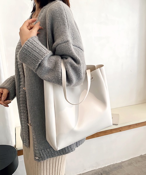 Dita（ディータ）の「ミニマルトートバッグ A4（トートバッグ・レディース・ブラック/ブラウン/ホワイト・FREE）」の14枚目の写真