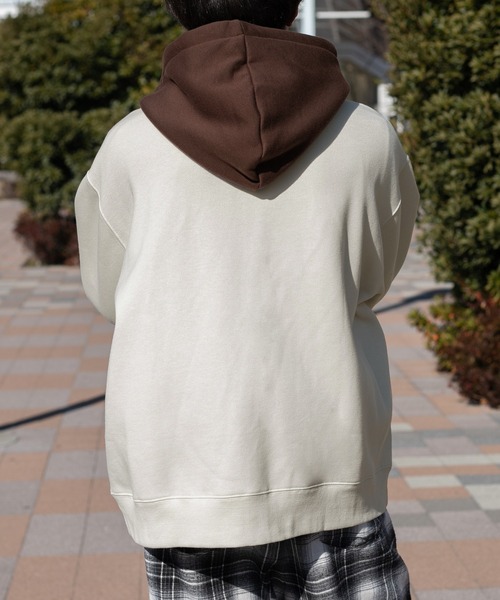 PairPair（ペアペア）の「スタジャンパーカー(ユニセックス)（パーカー・レディース・アイボリー/グレイッシュブルー・MEDIUM/LARGE）」の9枚目の写真