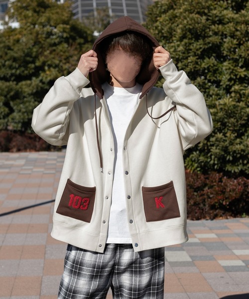 PairPair（ペアペア）の「スタジャンパーカー(ユニセックス)（パーカー・レディース・アイボリー/グレイッシュブルー・MEDIUM/LARGE）」の12枚目の写真