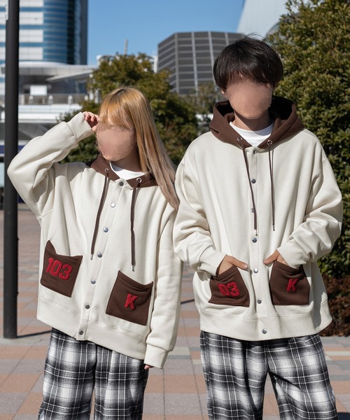PairPair（ペアペア）の「スタジャンパーカー(ユニセックス)（パーカー・レディース・アイボリー/グレイッシュブルー・MEDIUM/LARGE）」の13枚目の写真