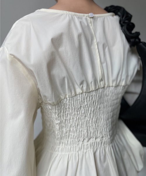 Solace（ソレイス）の「シャーリングショートフレアブラウス（シャツ/ブラウス・レディース・ブラック/グリーン/ナチュラル・FREE）」の10枚目の写真