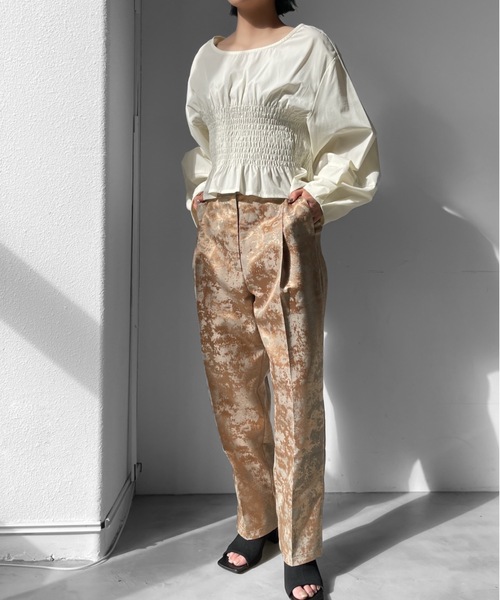 Solace（ソレイス）の「シャーリングショートフレアブラウス（シャツ/ブラウス・レディース・ブラック/グリーン/ナチュラル・FREE）」の13枚目の写真