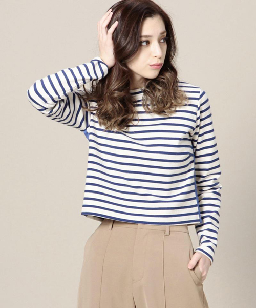 ROSE BUD(ローズバッド)の「【カタログ掲載】【雑誌掲載】LCTT-15120 HI-NECK L/S CROPPED-T(Tシャツ/カットソー・レディース・ホワイト/ブラック/ミックスグレー/ブルー・ONE SIZE)」の4枚目の写真