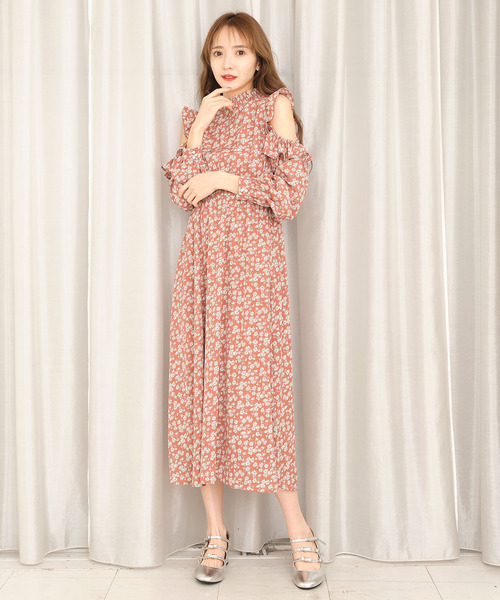 セール フラワーシフォンワンピース ワンピース Titty Co ティティーアンドコー のファッション通販 Zozotown