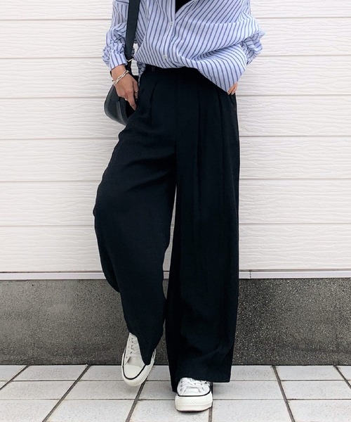 Q(キュー)の「レーヨンスラブワイドパンツ(その他パンツ・レディース・ブラック/アイボリー/マスタード/ブルー・MEDIUM)」の1枚目の写真