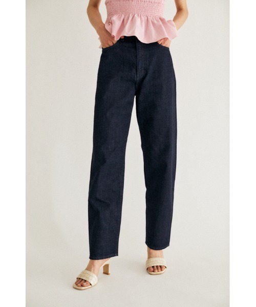 M_（エムアンダーバー）の「【M_】OGC RELAX TAPERED（デニムパンツ・レディース・ダークブルー/アイボリー/ベージュ・2/0/1）」の3枚目の写真