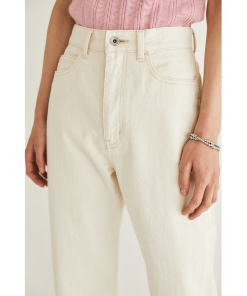 M_（エムアンダーバー）の「【M_】OGC RELAX TAPERED（デニムパンツ・レディース・ダークブルー/アイボリー/ベージュ・2/0/1）」の7枚目の写真