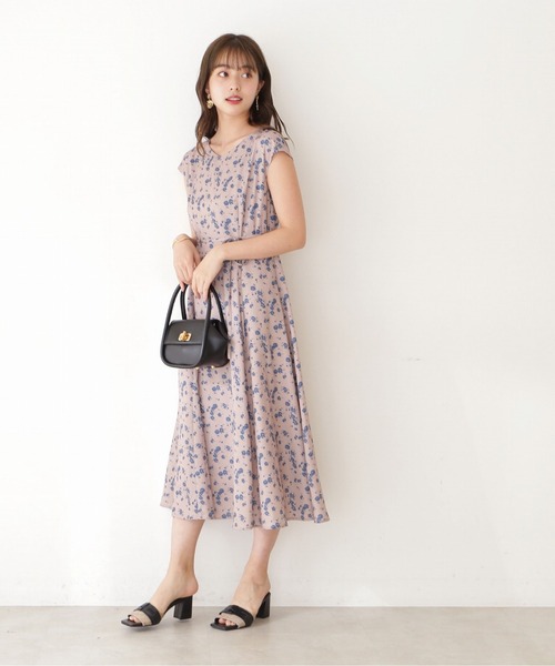 PROPORTION BODY DRESSING(プロポーションボディドレッシング)の「ニュアンスフラワーワンピース / 1212240506(ワンピース・レディース・ブラック/ベージュ・SMALL/MEDIUM)」の5枚目の写真